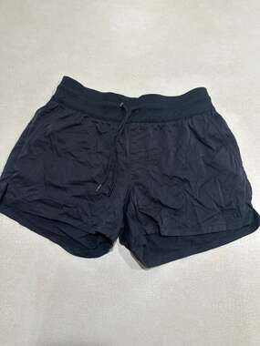 The North Face Outdoor Hiking Nylon Black Shorts Women's Size Small Long